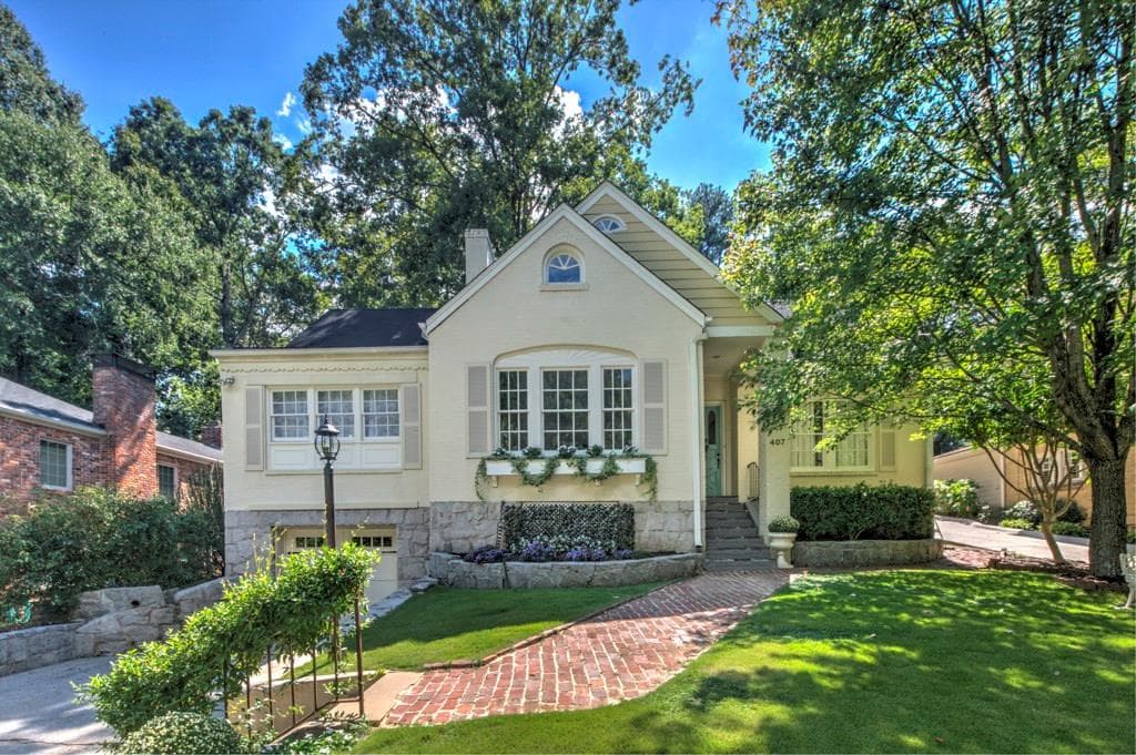 5 bedroom single family residence sold at 407 Brentwood Drive, Atlanta, GA 30305