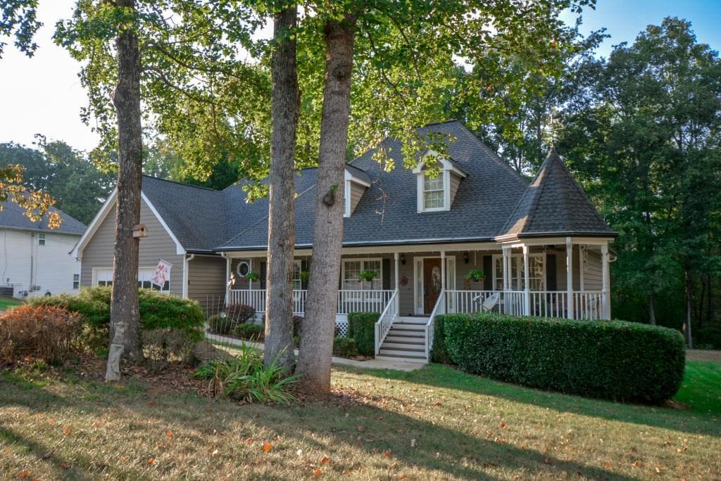 3 bedroom, 2,650 sq ft single family residence sold at 3145 Superior Drive, Dacula, GA 30019