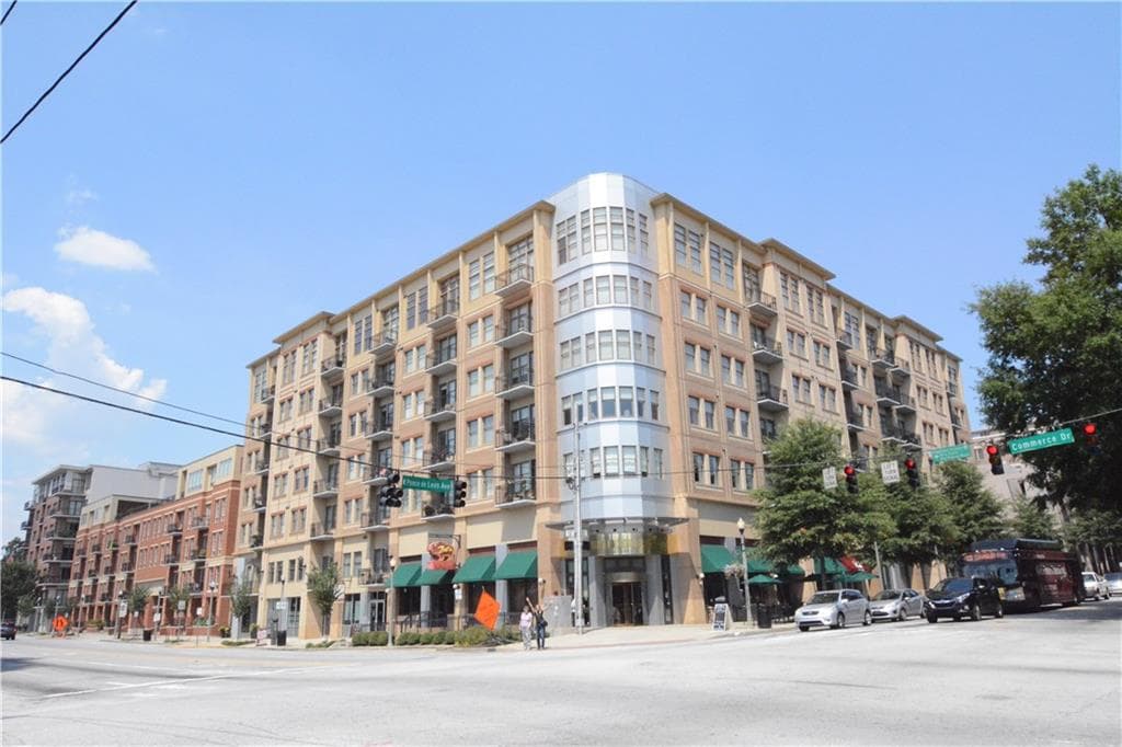 2 bedroom, 1,052 sq ft condominium sold at 201 W Ponce De Leon Avenue 218, Decatur, GA 30030