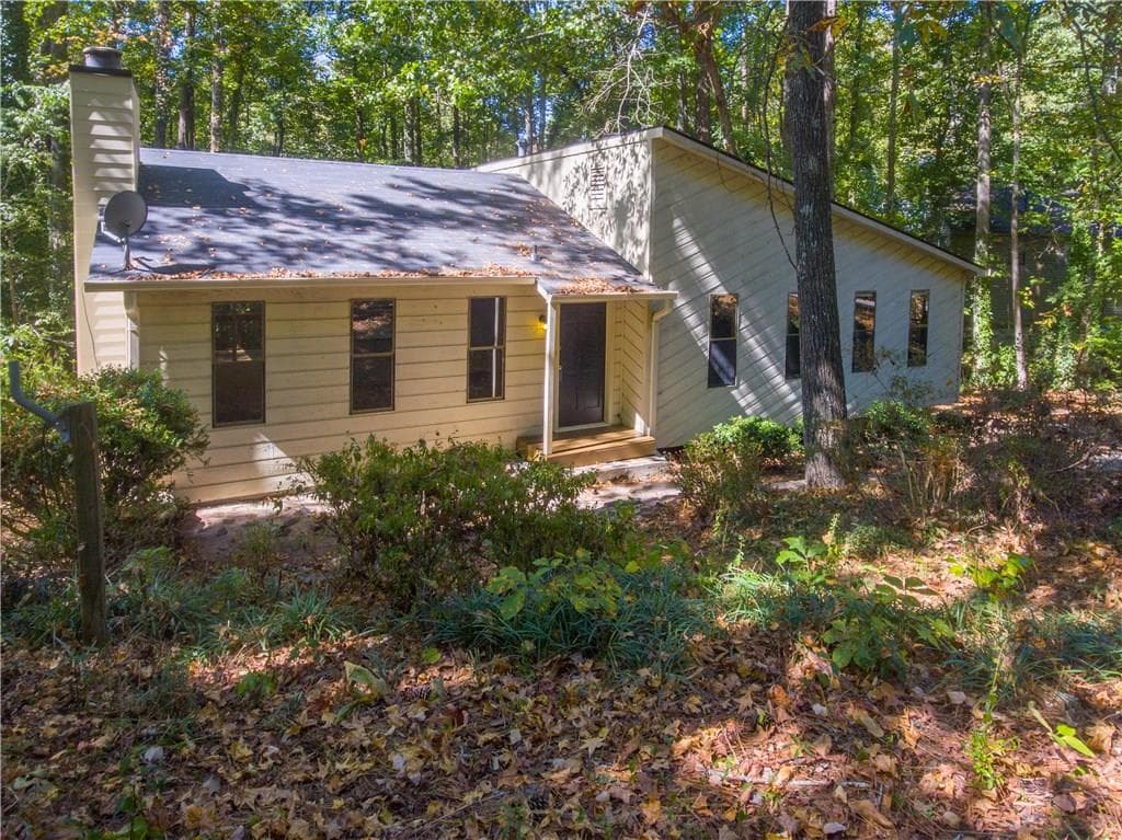 3 bedroom single family residence sold at 525 Dover Street, Marietta, GA 30066