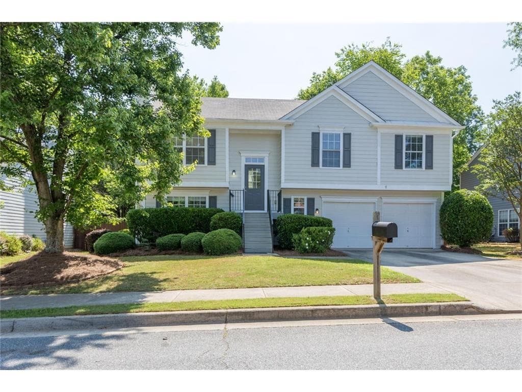 2082 Tallapoosa Drive, Duluth, GA 30097 — most recent listing photo