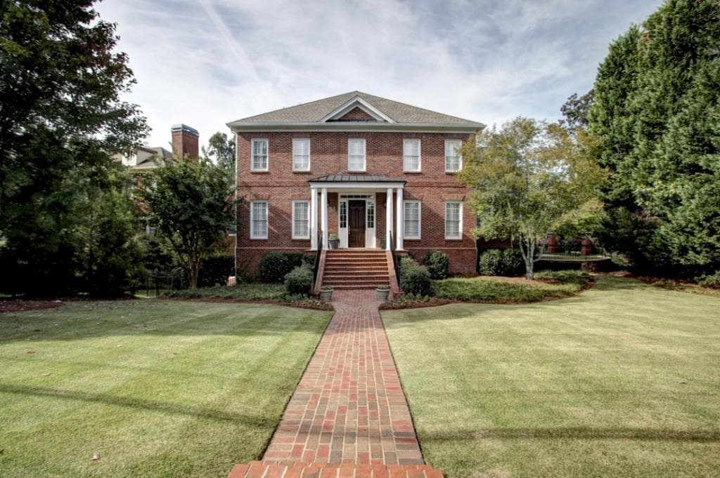 5 bedroom, 5,416 sq ft single family residence sold at 406 Mount Paran Road, Atlanta, GA 30327