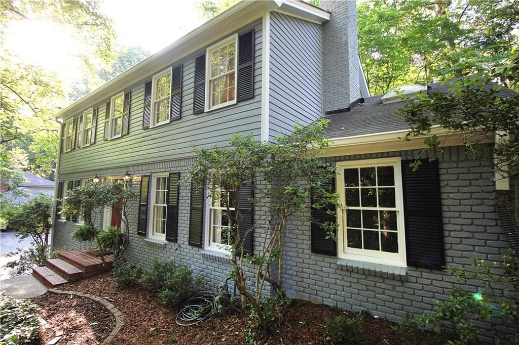 530 Forest Valley Road, Sandy Springs, GA 30342 — most recent listing photo