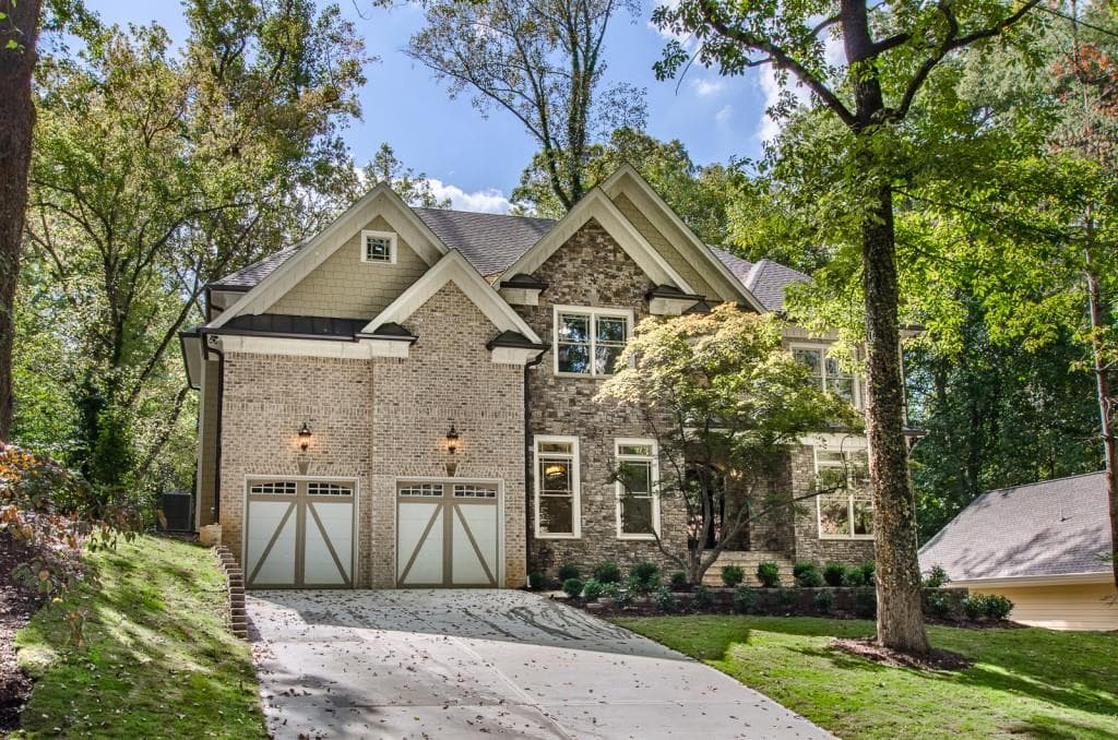 6 bedroom, 4,059 sq ft single family residence sold at 1237 Poplar Grove Drive, Atlanta, GA 30306