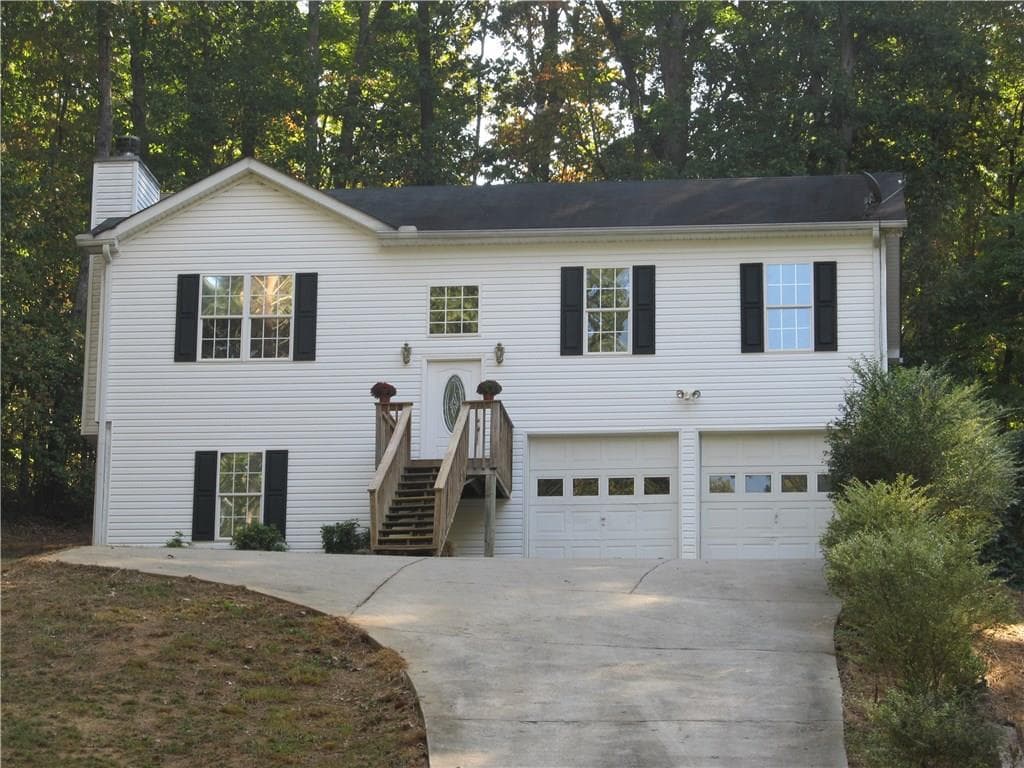 3207 Hidden Valley Road, Gainesville, GA 30506 — most recent listing photo
