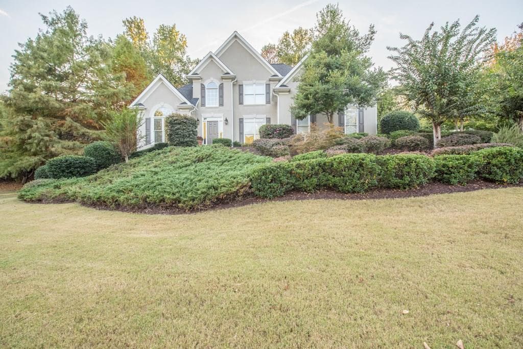 5 bedroom, 4,088 sq ft single family residence sold at 6209 Benbrooke Drive, Acworth, GA 30101