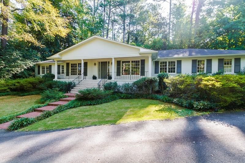 5 bedroom single family residence sold at 3341 Grant Valley Road, Atlanta, GA 30305