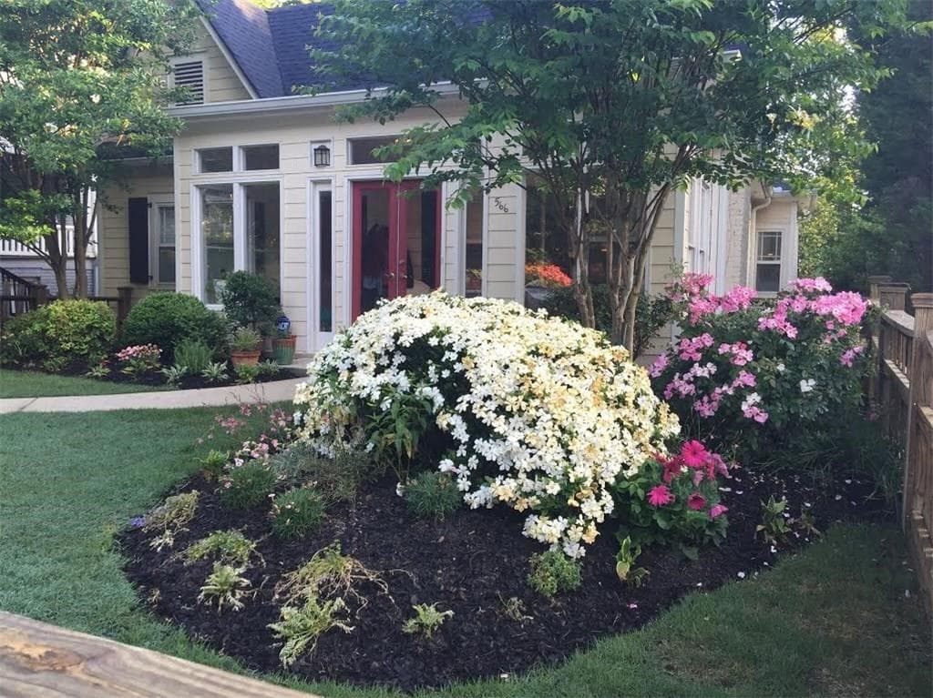 3 bedroom, 1,628 sq ft single family residence sold at 566 Orme Circle, Atlanta, GA 30306