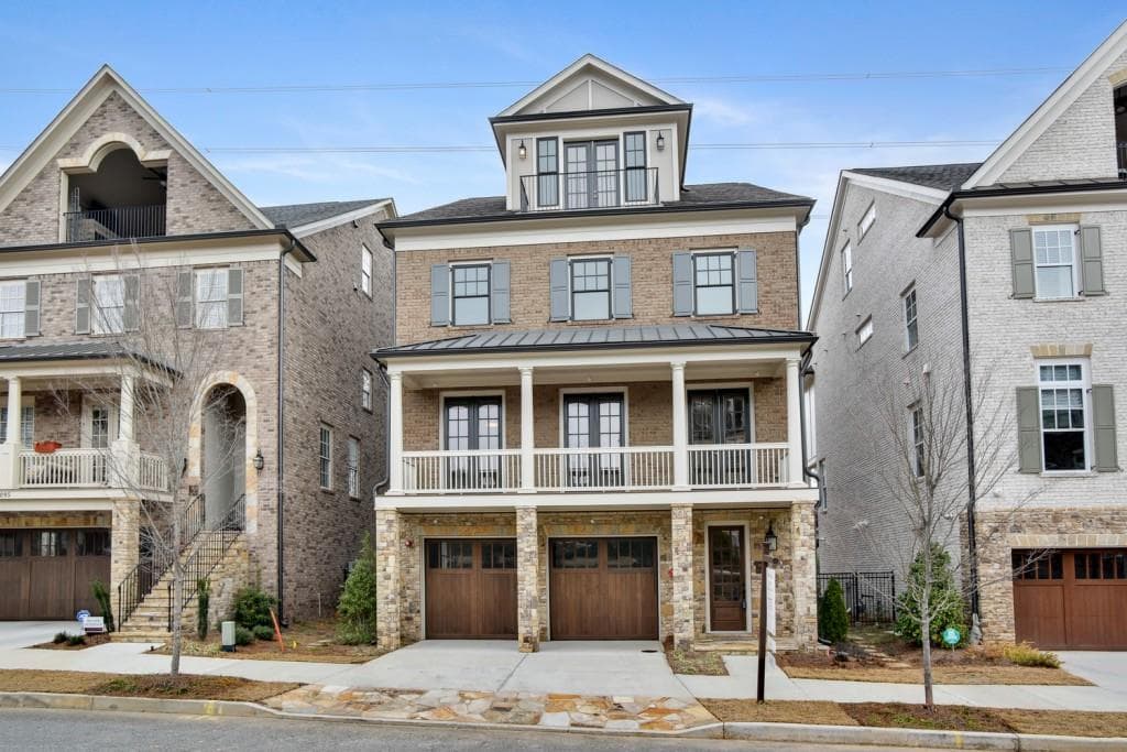 5 bedroom, 4,800 sq ft single family residence sold at 2089 Bellrick Road, Atlanta, GA 30318