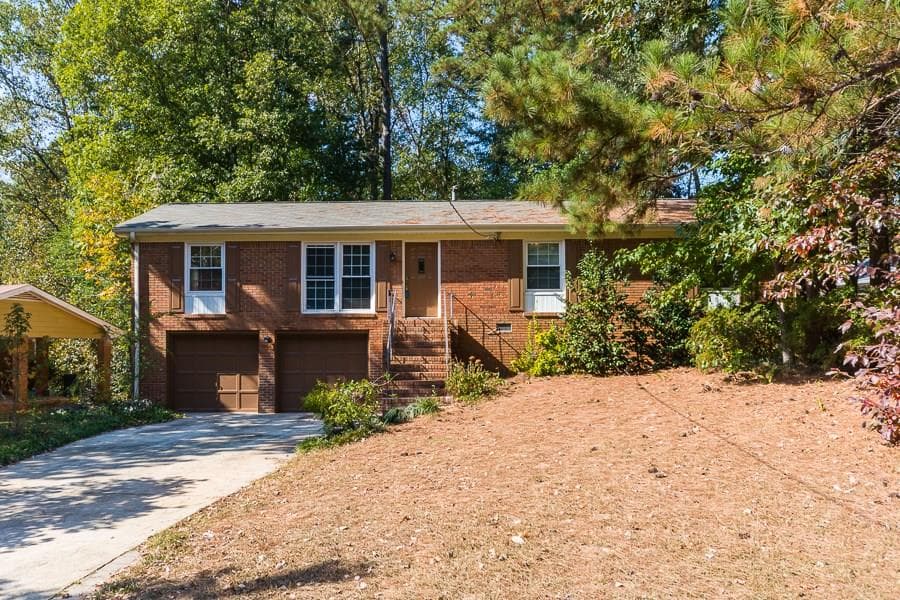 3 bedroom, 1,450 sq ft single family residence sold at 1660 Brantford Drive, Tucker, GA 30084