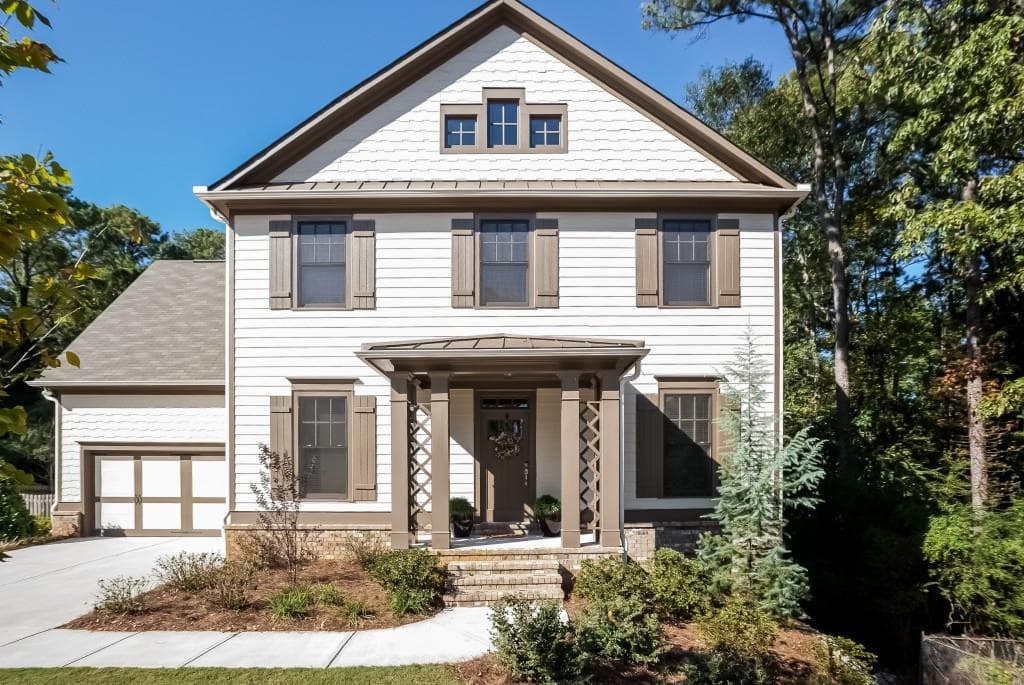 555 Glenaire Walk, Atlanta, GA 30316 — most recent listing photo