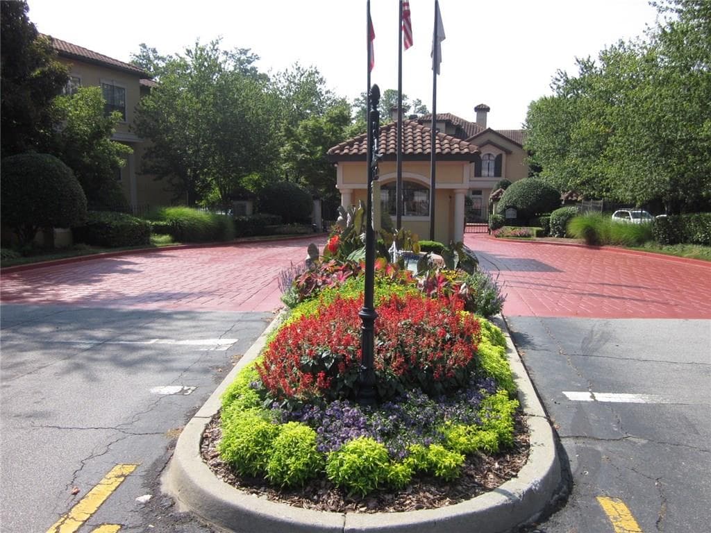 3777 Peachtree Road 1631, Brookhaven, GA 30319 — most recent listing photo