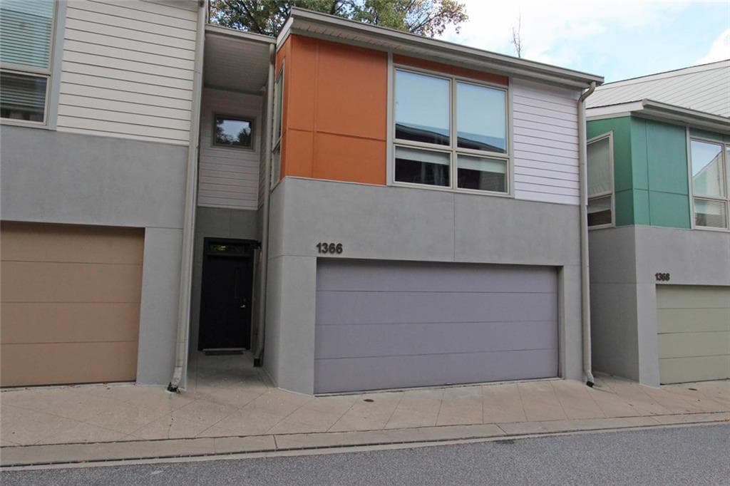 2 bedroom, 1,263 sq ft townhouse sold at 1366 Rietveld Row, Atlanta, GA 30318