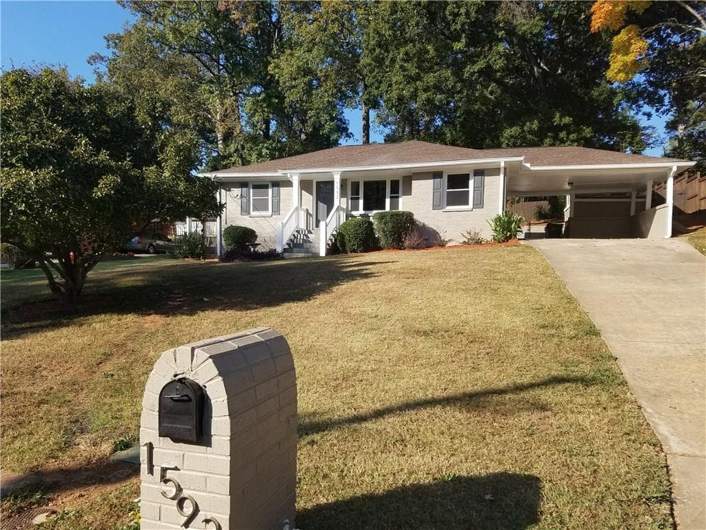 4 bedroom, 2,195 sq ft single family residence sold at 1592 Van Epps Street, Atlanta, GA 30316