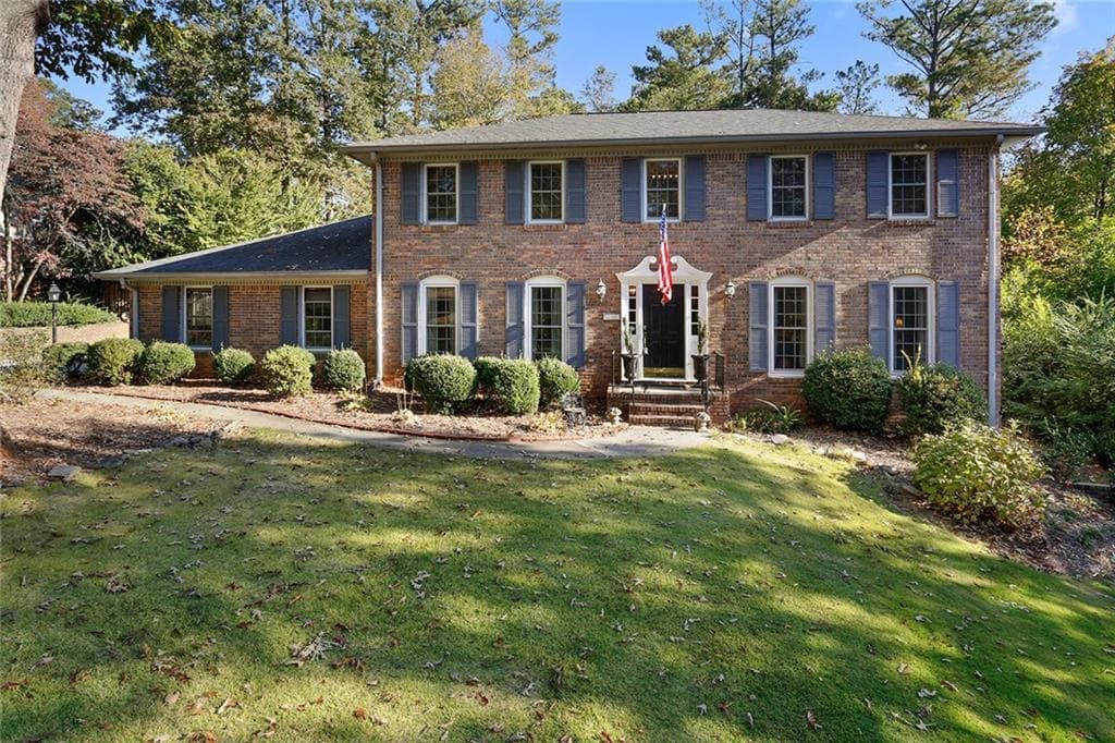 3811 Valley Green Drive, Marietta, GA 30068 — most recent listing photo