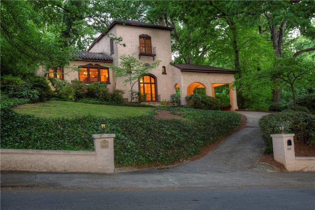 3 bedroom, 2,332 sq ft single family residence sold at 1181 N Decatur Road, Atlanta, GA 30306