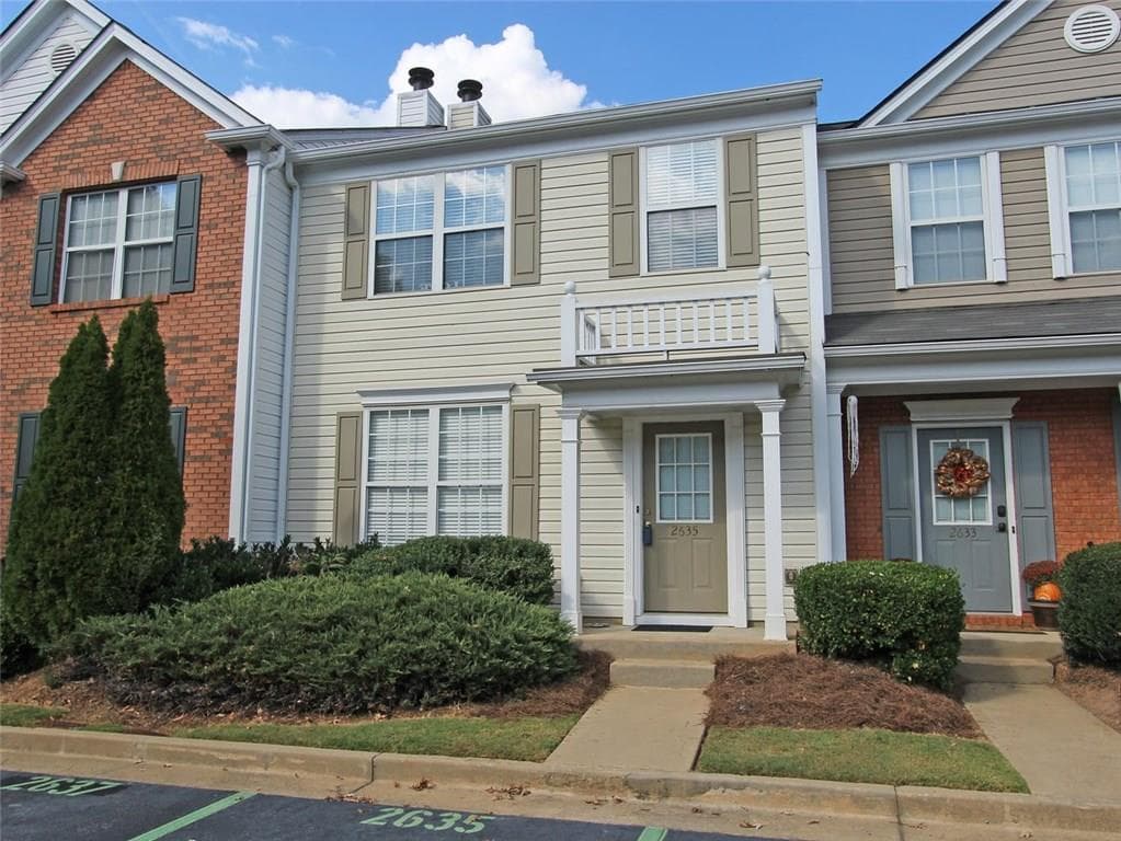 3 bedroom, 1,370 sq ft townhouse sold at 2635 Ashleigh Lane 2635, Alpharetta, GA 30004