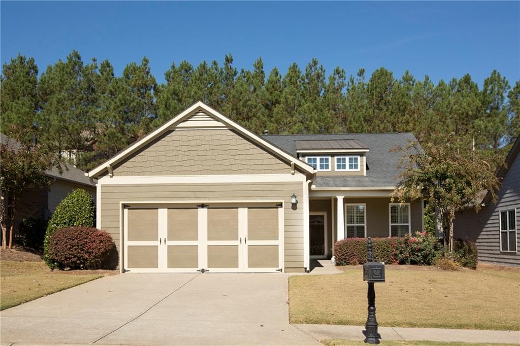 2 bedroom, 1,602 sq ft single family residence sold at 221 Balsam Drive, Canton, GA 30114