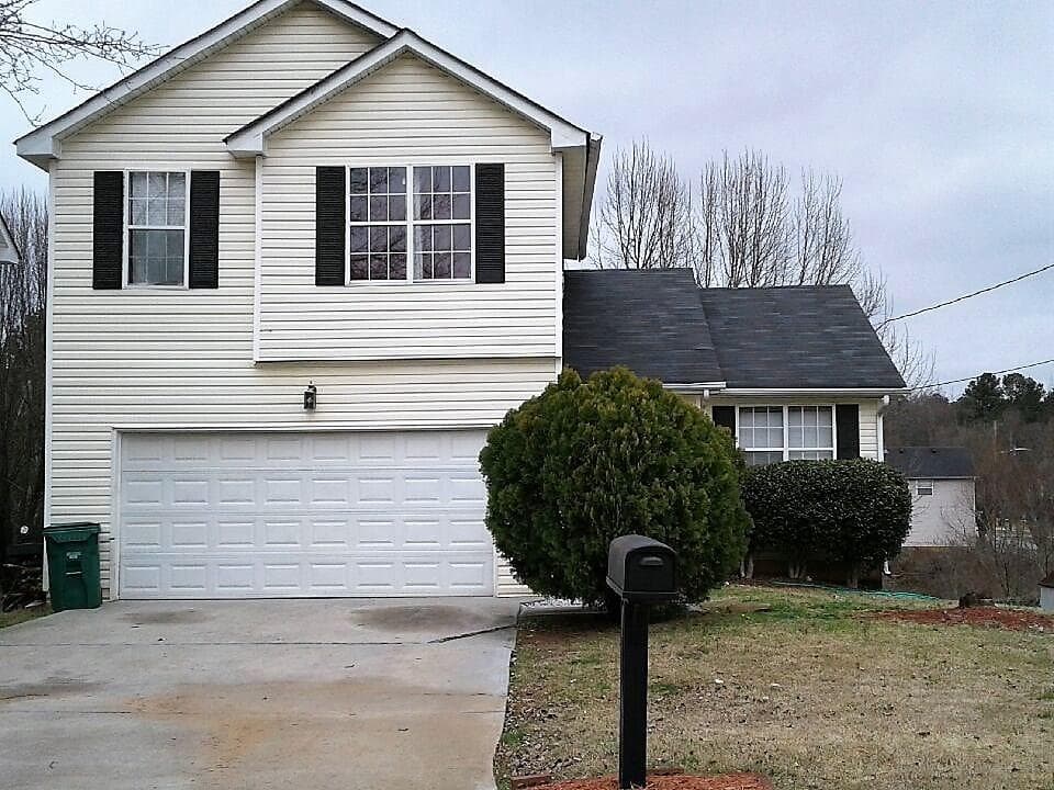 5572 Wellborn Creek Drive, Lithonia, GA 30058 — most recent listing photo