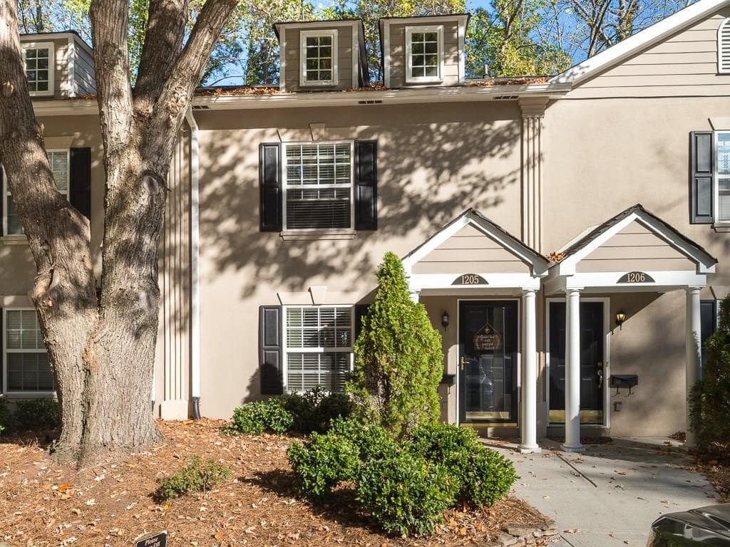1205 Brighton Point, Sandy Springs, GA 30328 — most recent listing photo