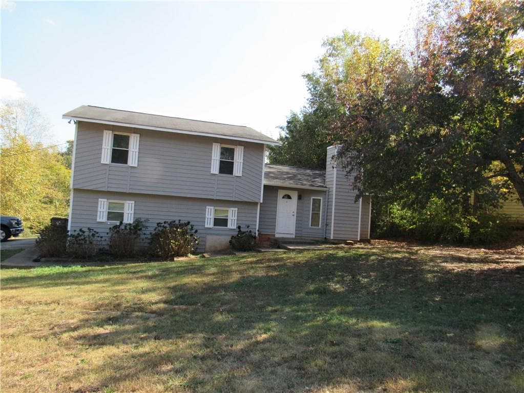 608 HEARTH Place, Lawrenceville, GA 30043 — most recent listing photo