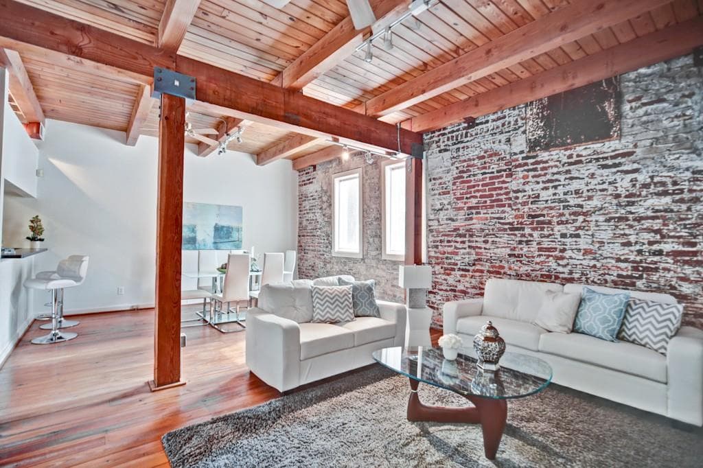 2 bedroom condominium sold at 205 Walker Street G 1, Atlanta, GA 30313