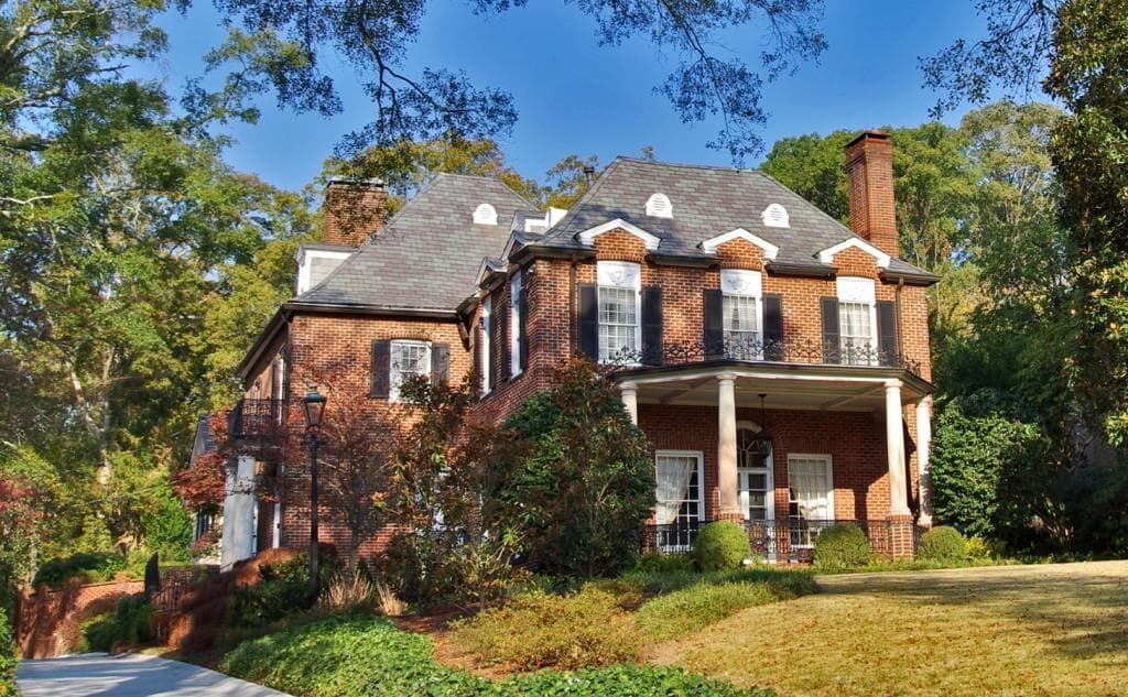 4 bedroom, 5,264 sq ft single family residence sold at 1202 Springdale Road, Atlanta, GA 30306