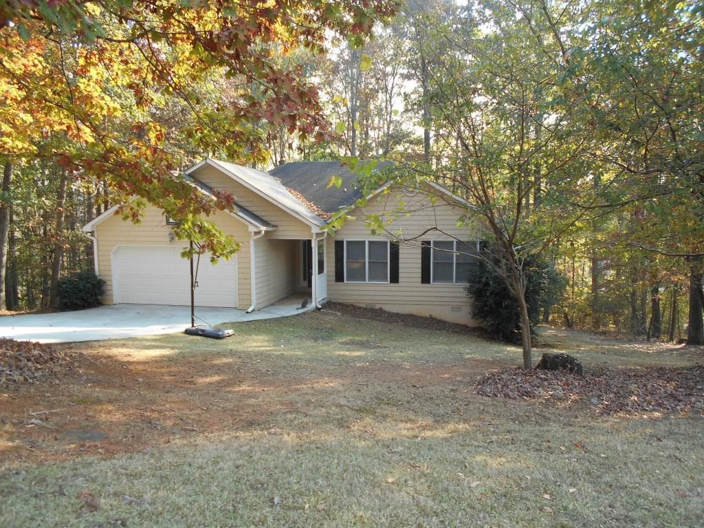 1543 Oakleaf Drive, Auburn, GA 30011 — most recent listing photo