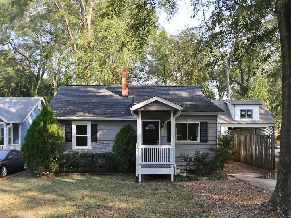 3 bedroom, 1,312 sq ft single family residence sold at 61 Fayetteville Road, Atlanta, GA 30317