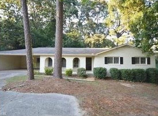 3 bedroom single family residence sold at 6323 E Shore Circle, Douglasville, GA 30135