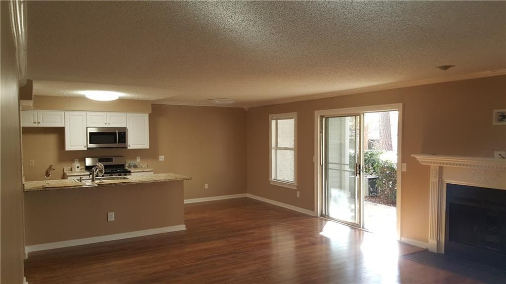 2 bedroom, 1,308 sq ft condominium sold at 3065 Westwood Way, Alpharetta, GA 30004