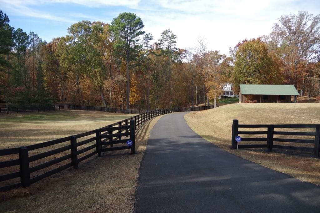 661 Liberty Hill Road, Canton, GA 30115 — most recent listing photo