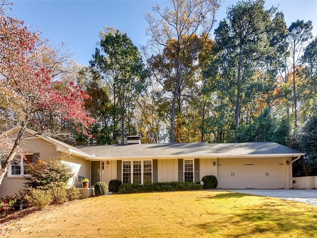 4 bedroom single family residence sold at 4371 Tree Haven Drive, Atlanta, GA 30342