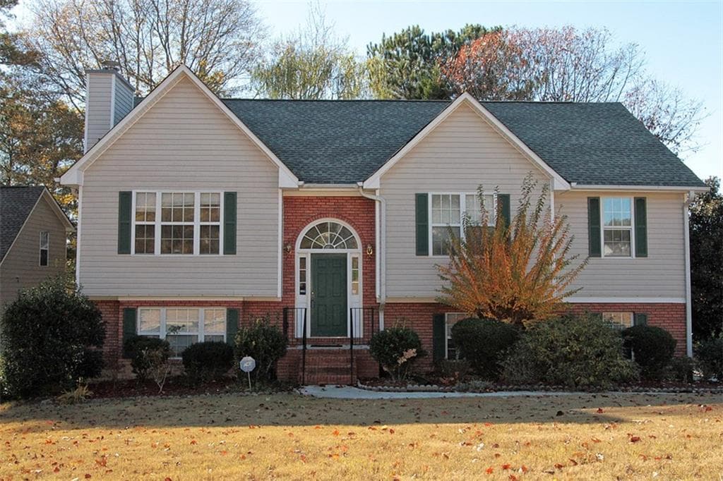 976 Masters Lane, Snellville, GA 30078 — most recent listing photo