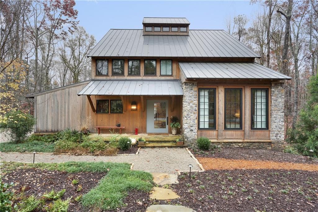 9023 Selborne Lane, Chattahoochee Hills, GA 30268 — most recent listing photo