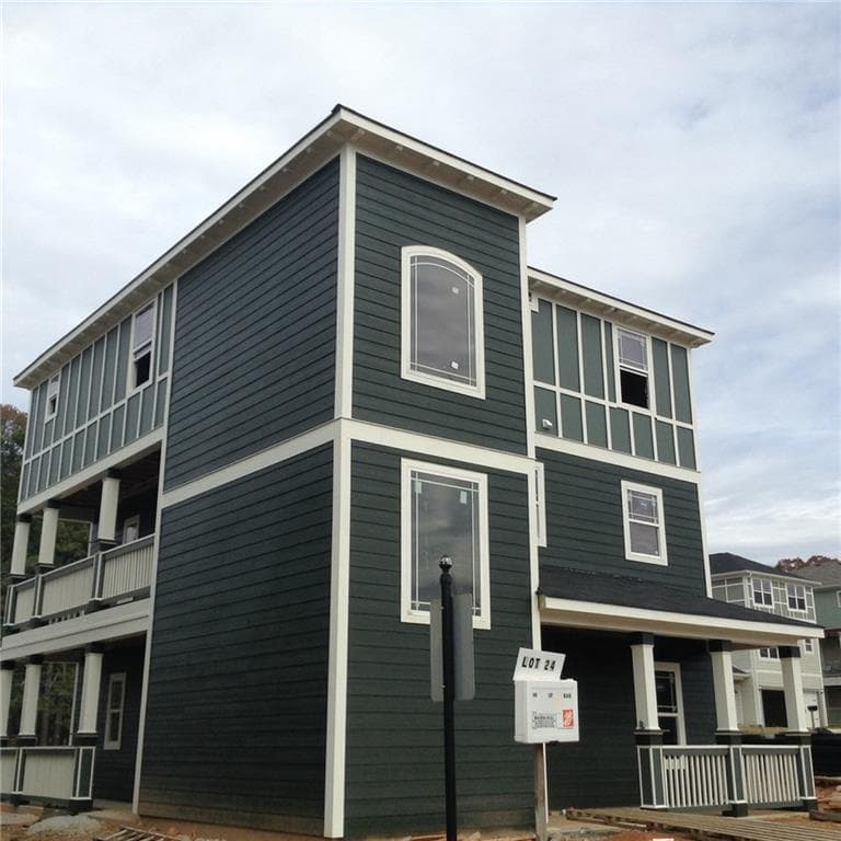 3 bedroom, 2,300 sq ft single family residence sold at 692 ROSE PALM Lane, Atlanta, GA 30315