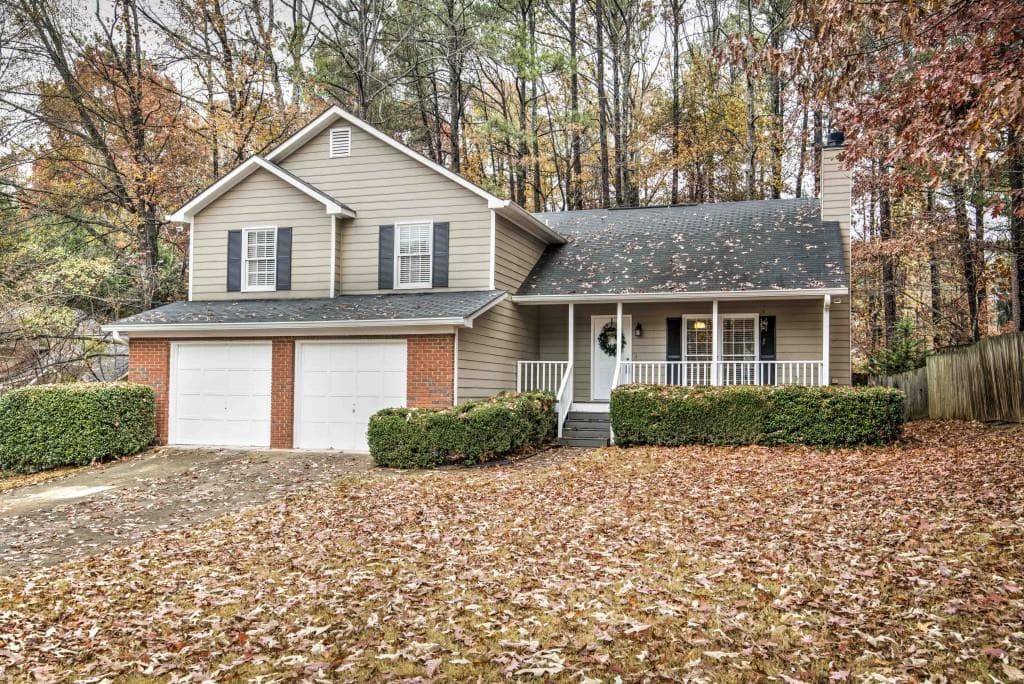 3 bedroom, 1,996 sq ft single family residence sold at 3894 Spring Meadow Drive, Acworth, GA 30101