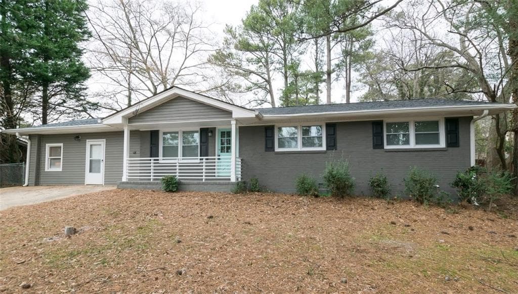 285 Forest Glen Circle, Avondale Estates, GA 30002 — most recent listing photo