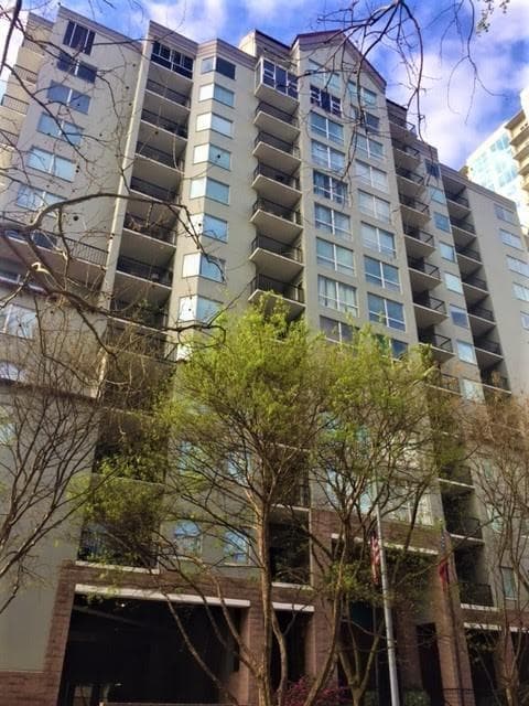 2 bedroom, 1,150 sq ft condominium sold at 275 13th Street 311, Atlanta, GA 30309