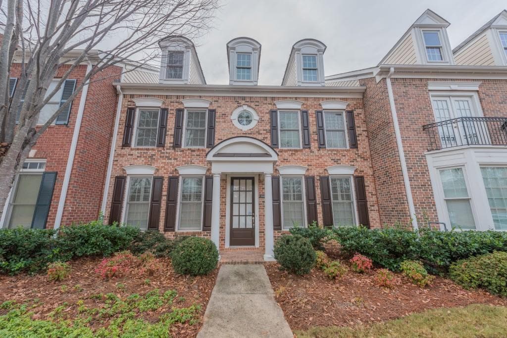 5807 Fairmont Trace, Roswell, GA 30075 — most recent listing photo