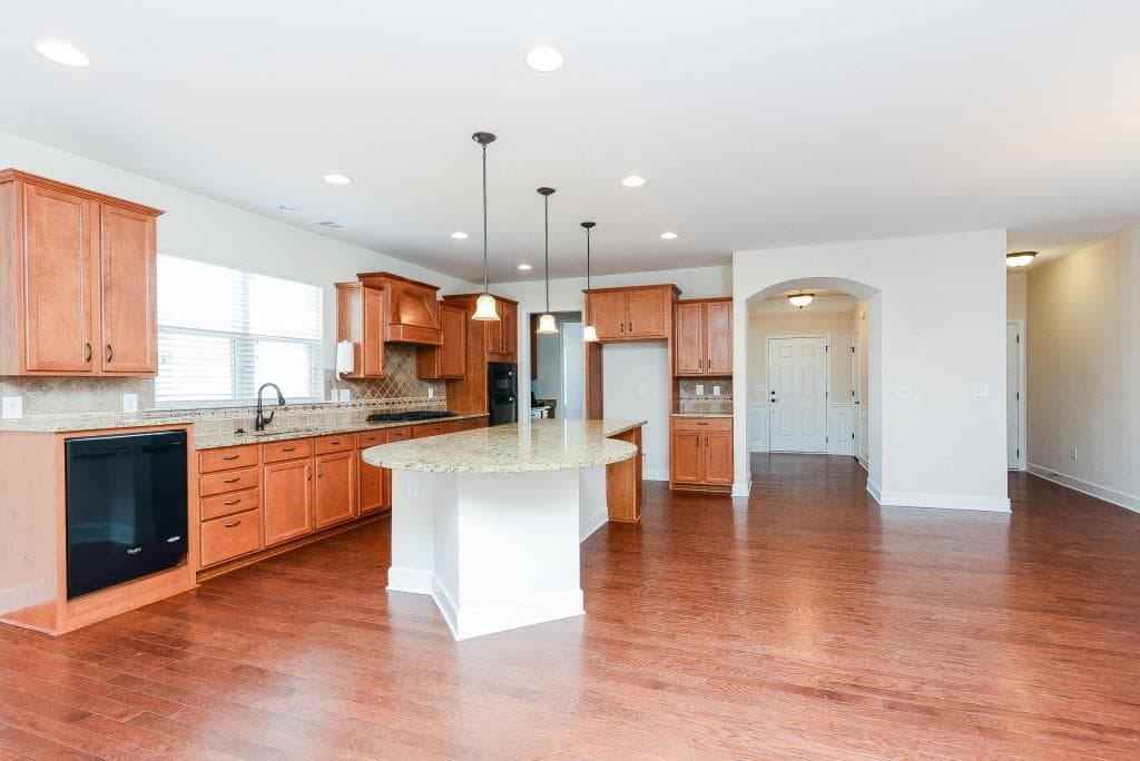 147 Riverside Lane, Woodstock, GA 30188 — most recent listing photo