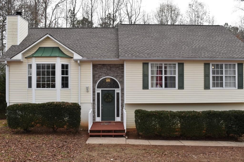 3 bedroom, 1,446 sq ft single family residence sold at 2280 Univeter Road, Canton, GA 30115