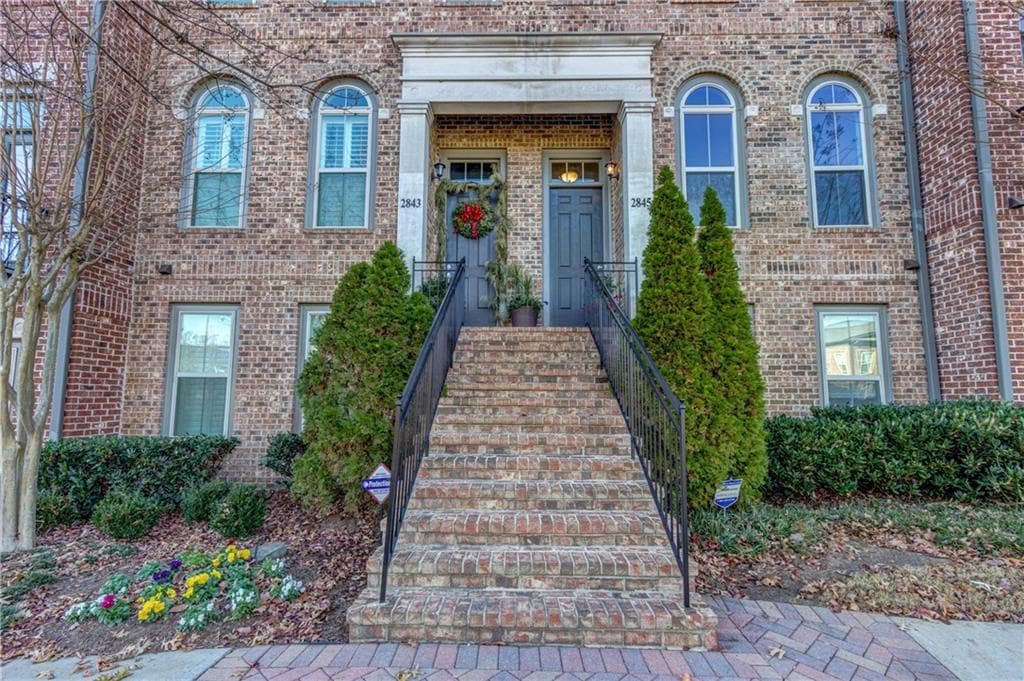 2845 Crescent Park Lane 2845, Atlanta, GA 30339 — most recent listing photo