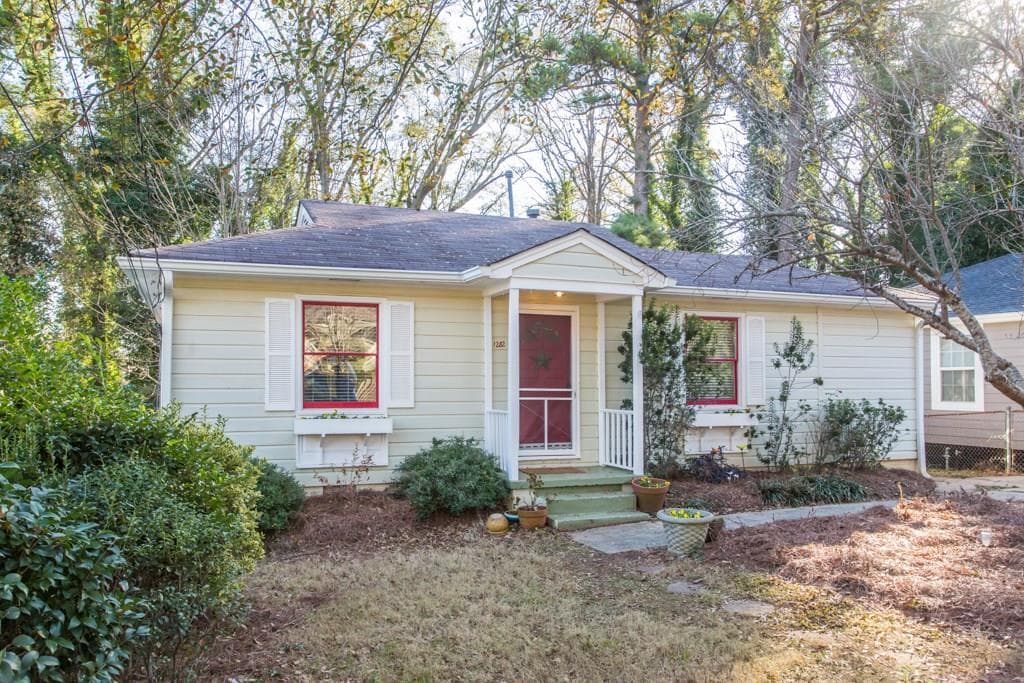 2 bedroom single family residence sold at 1282 Danner Street, Atlanta, GA 30316