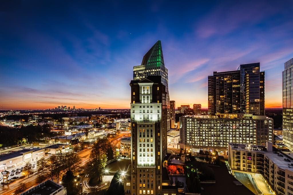 2 bedroom, 1,238 sq ft condominium sold at 3324 Peachtree Road 1814, Atlanta, GA 30326
