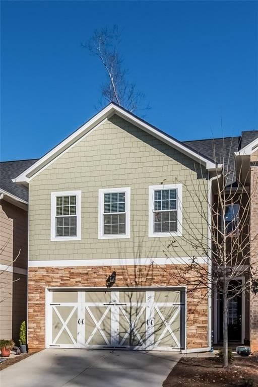 3 bedroom, 2,064 sq ft condominium sold at 2854 Jordan Oaks Lane 8, Decatur, GA 30033