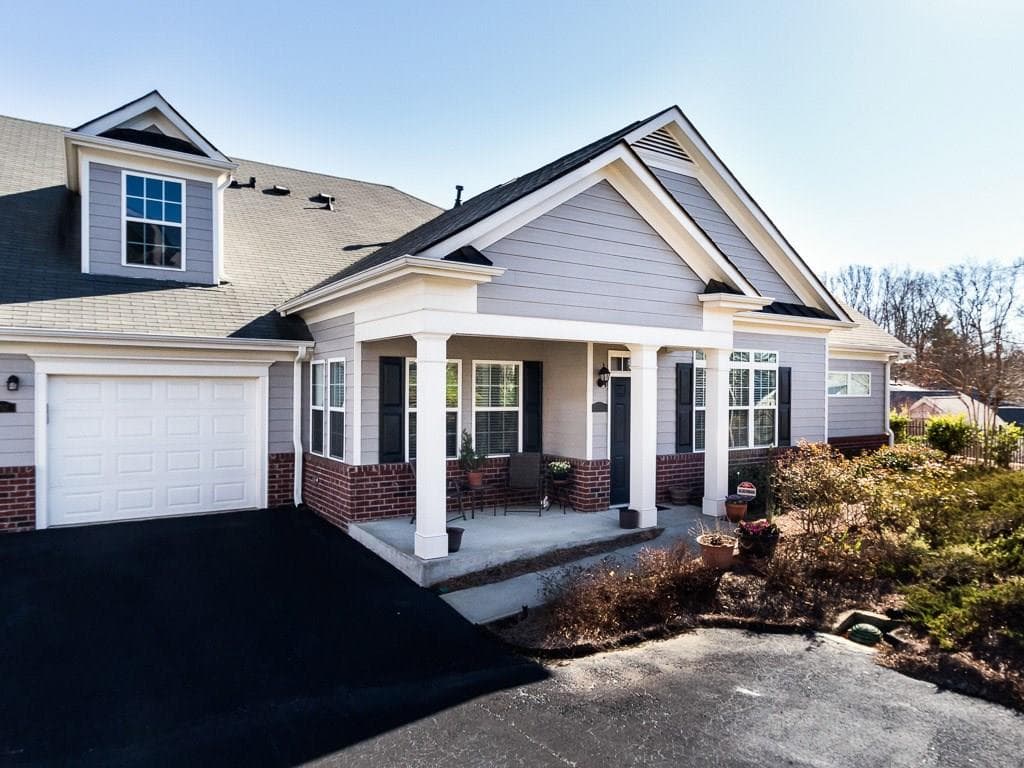 2712 Grapevine Circle 1902, Cumming, GA 30041 — most recent listing photo