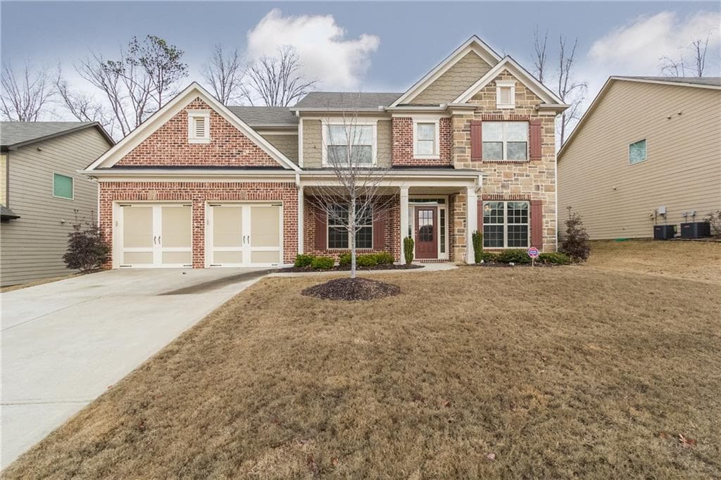 5 bedroom, 3,579 sq ft single family residence sold at 1720 Waverly Glen Drive, Alpharetta, GA 30004