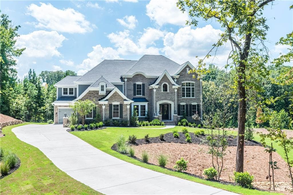 6 bedroom, 7,037 sq ft single family residence sold at 704 Founders Court, Alpharetta, GA 30004