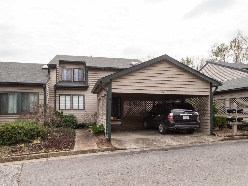 504 Gardenia Lane, Marietta, GA 30068 — most recent listing photo